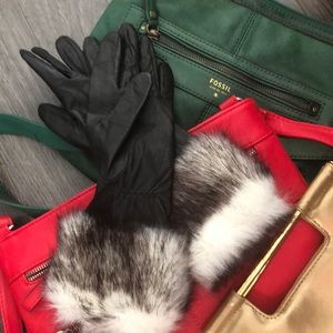Faux leather & fur trimmed gloves